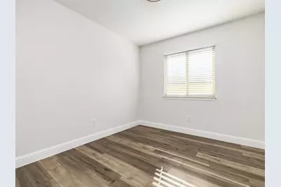 1811 Rainy Meadows Drive, Austin, TX 78758 - Photo 18