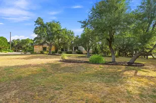 607 Saddlehorn Dr, Dripping Springs, TX 78620 - Photo 36