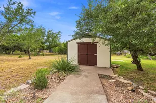 607 Saddlehorn Dr, Dripping Springs, TX 78620 - Photo 34