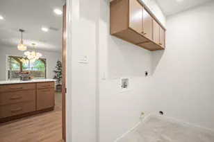 2316 N Shields Dr, Austin, TX 78727 - Photo 20