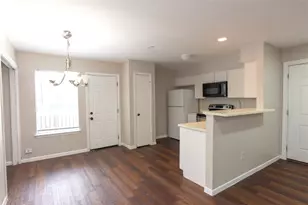 1603 Onion Creek Village Dr, Round Rock, TX 78664 - Photo 6