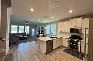 528 Sigourney Wy, Leander, TX 78641 - Photo 4