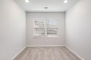 102 Marie Wy, Georgetown, TX 78626 - Photo 32