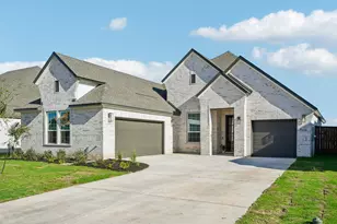 209 Firethorn Rd, Marble Falls, TX 78654 - Photo 2