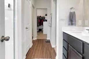 108 Shiner Ln, Georgetown, TX 78626 - Photo 18