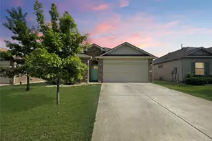 108 Shiner Ln, Georgetown, TX 78626 - Photo 2