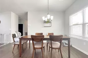 108 Shiner Ln, Georgetown, TX 78626 - Photo 10