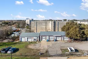 103 W Bagdad Ave, Round Rock, TX 78664 - Photo 6