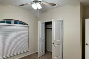 712 Manzano Ln, Pflugerville, TX 78660 - Photo 16