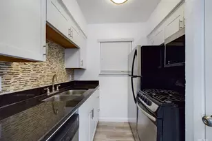 2401 Manor Rd, Austin, TX 78722 - Photo 4