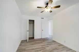 2401 Manor Rd, Austin, TX 78722 - Photo 8