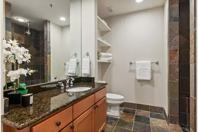 800 W 5th Street #1104, Austin, TX 78703 - Photo 26