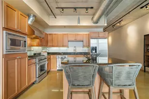 800 W 5th St, Austin, TX 78703 - Photo 8