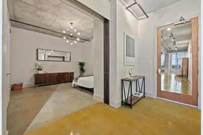 800 W 5th Street #1104, Austin, TX 78703 - Photo 22
