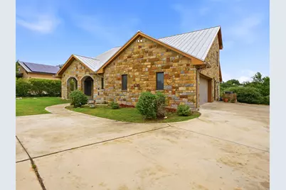 1252 Merlot, New Braunfels, TX 78132 - Photo 4