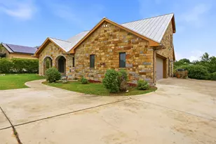 1252 Merlot, New Braunfels, TX 78132 - Photo 4