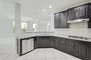 400 Hummingbird Ln, Austin, TX 78734 - Photo 6