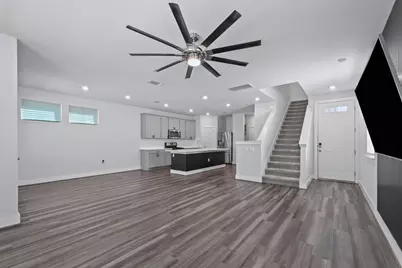 7312 Travertine Spring Drive, Austin, TX 78744 - Photo 4