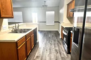 1712 Darjeeling Dr, Pflugerville, TX 78660 - Photo 8