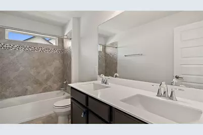 7812 Hillock Terrace, Austin, TX 78744 - Photo 14