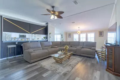 546 Texas Oak Drive, Cedar Creek, TX 78612 - Photo 1