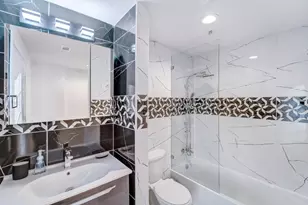 1409 E M. Franklin Ave, Austin, TX 78721 - Photo 22