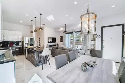 1409 E M Franklin Avenue #B, Austin, TX 78721 - Photo 12