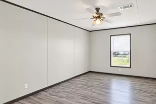 271 Alma Ln, Kyle, TX 78640 - Photo 14