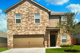 122 Fox Glen Trl, Jarrell, TX 76537 - Photo 1