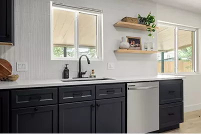 6509 Starstreak Drive, Austin, TX 78745 - Photo 18