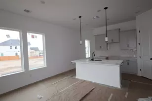 564 Darley Oak Dr, Dripping Springs, TX 78620 - Photo 2