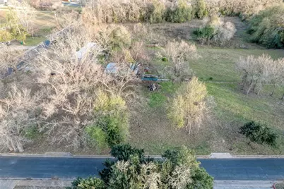 Lot 2 E Alamo Street, Elgin, TX 78621 - Photo 6