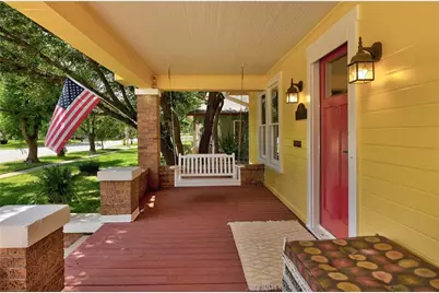 1604 S Main Street, Georgetown, TX 78626 - Photo 2