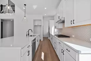 105 Gibbs Dr, Liberty Hill, TX 78642 - Photo 10