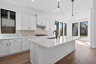 105 Gibbs Dr, Liberty Hill, TX 78642 - Photo 8