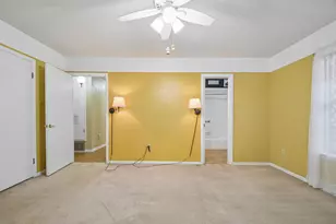 610 Mogonye Ln, Elgin, TX 78621 - Photo 20