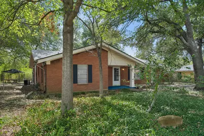 610 Mogonye Lane, Elgin, TX 78621 - Photo 2