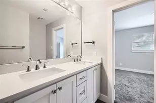 1830 River Crossing Cir, Austin, TX 78741 - Photo 14