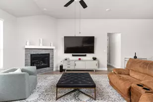 201 Blue Jasmine Trl, Georgetown, TX 78628 - Photo 14