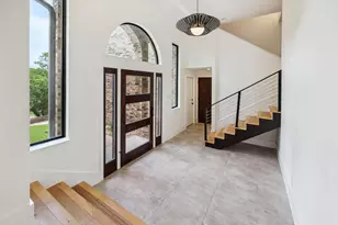 3911 Dry Creek Dr, Austin, TX 78731 - Photo 6