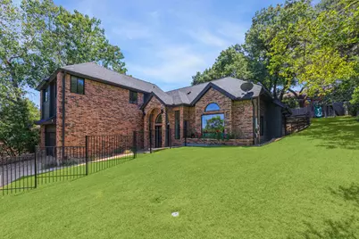3911 Dry Creek Drive, Austin, TX 78731 - Photo 1