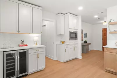 2205 N Plains Avenue, Austin, TX 78757 - Photo 18