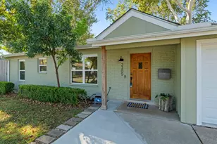 2205 N Plains Ave, Austin, TX 78757 - Photo 1