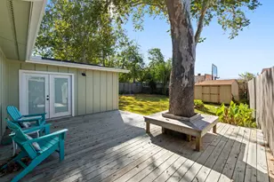 2205 N Plains Ave, Austin, TX 78757 - Photo 32
