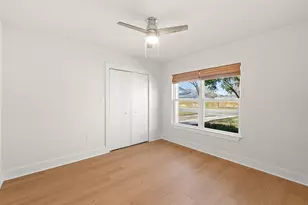 2205 N Plains Ave, Austin, TX 78757 - Photo 24