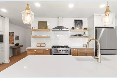 2205 N Plains Avenue, Austin, TX 78757 - Photo 14