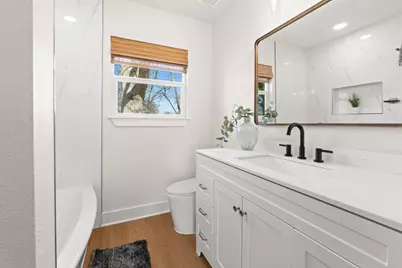 2205 N Plains Avenue, Austin, TX 78757 - Photo 26