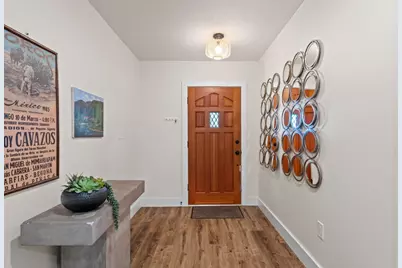 2205 N Plains Avenue, Austin, TX 78757 - Photo 4