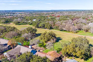 86 Champions Cir, Wimberley, TX 78676 - Photo 18
