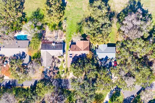 86 Champions Cir, Wimberley, TX 78676 - Photo 24